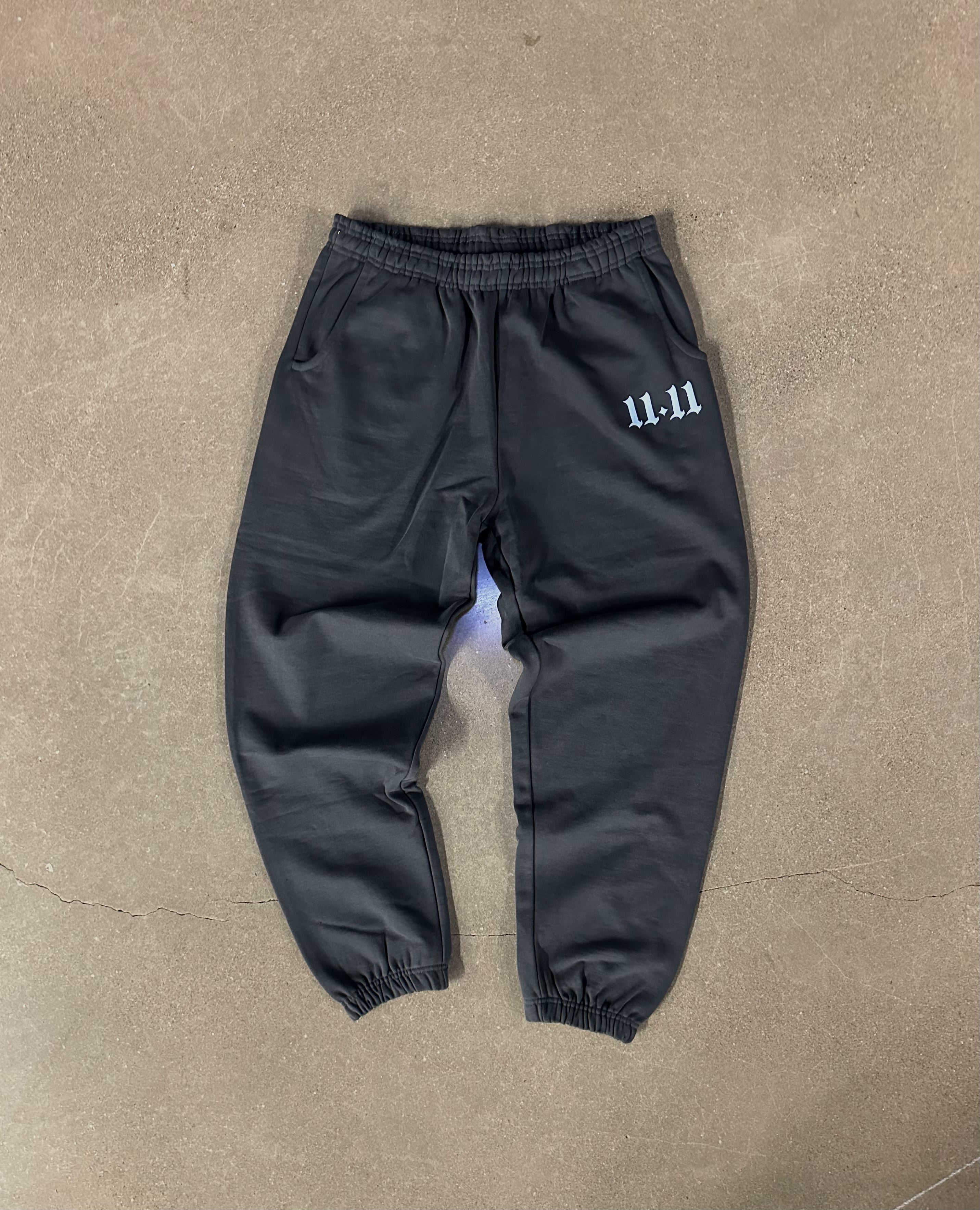 11:11 CHARCOAL GREY SET